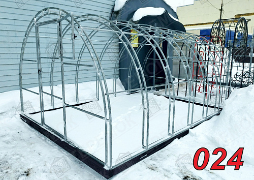 Теплица Богатырская 8х3
